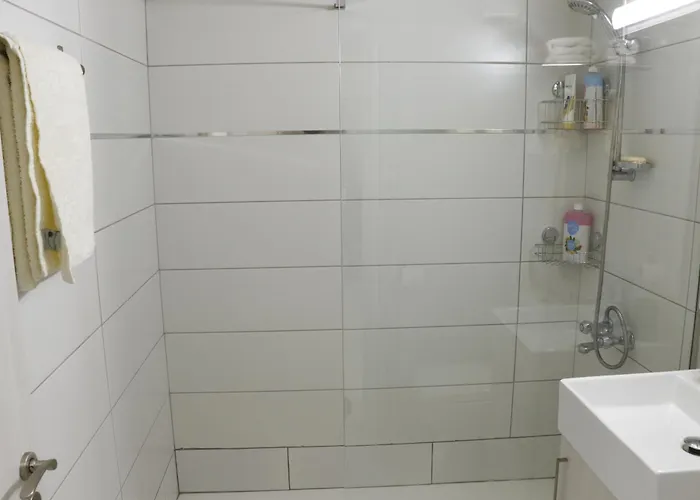 Spacious Apartment, Near Pinikoudes Appartamento