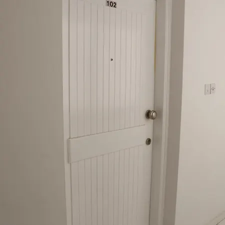 Spacious Apartment, Near Pinikoudes 公寓 拉纳卡