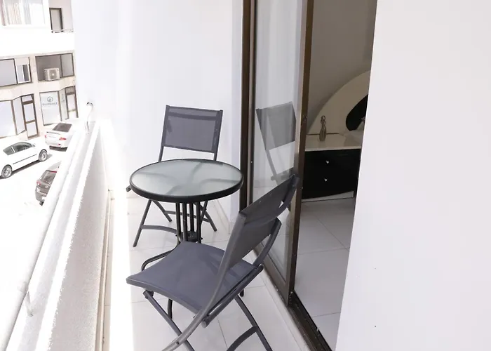 Apartman Spacious Apartment, Near Pinikoudes *