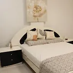 Spacious Apartment, Near Pinikoudes Lárnaka